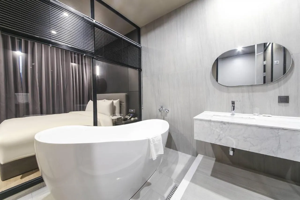 City Hotel The Busan Metro 0*,  קוריאה הדרומית