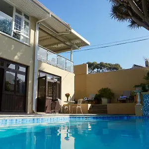 Sundown Manor Le Cap