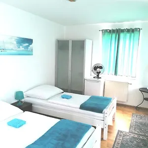 https://favoriten-rooms.vienna-besthotels.com