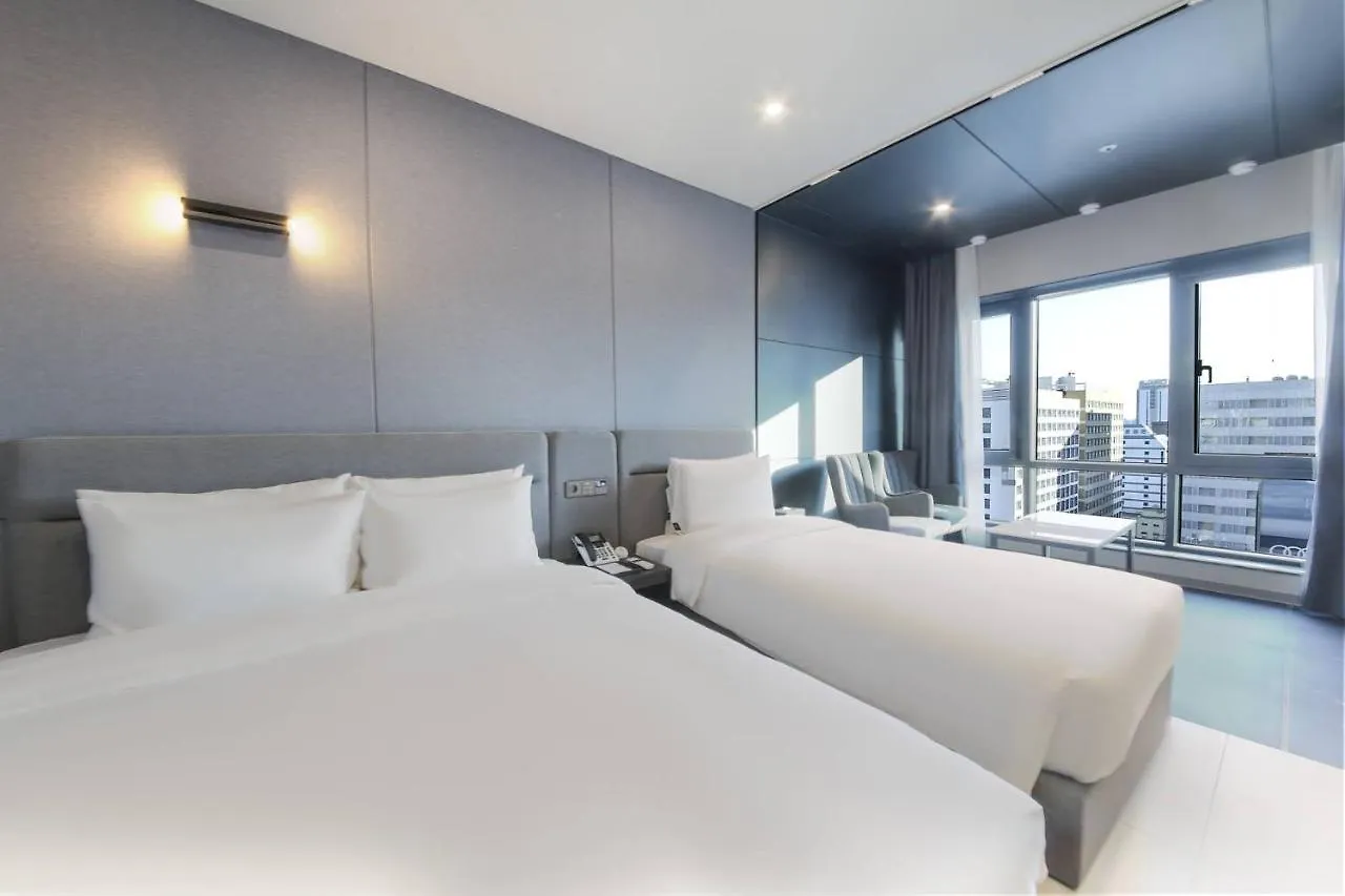 City Hotel The Busan Metro